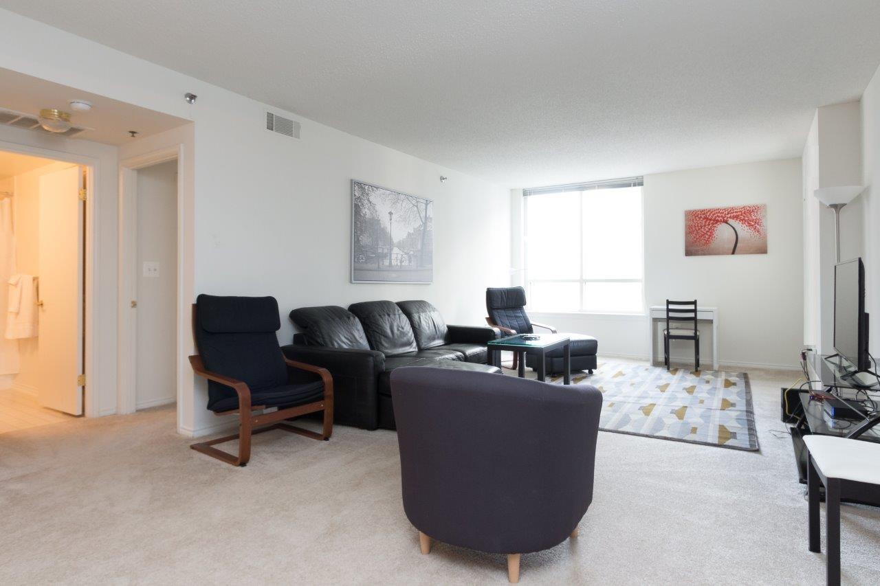 Luxury 2 bedroom by metro